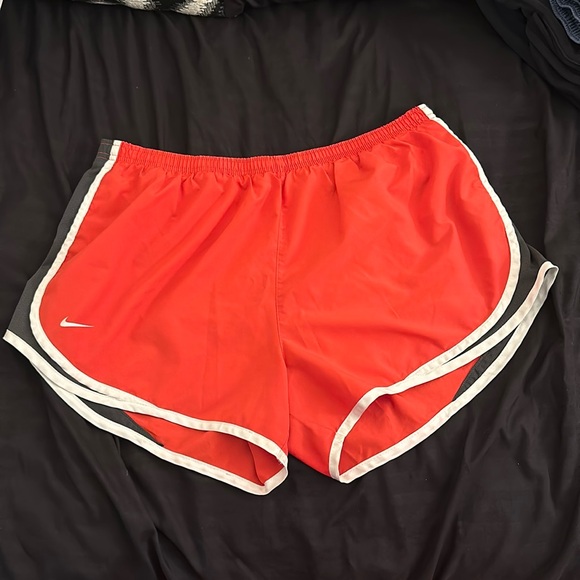 Nike Running Shorts - Picture 1 of 5